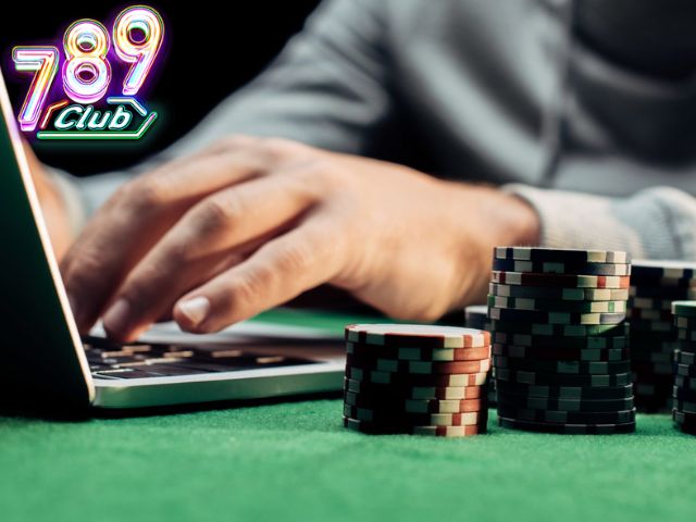 Các vòng đánh Poker cơ bản